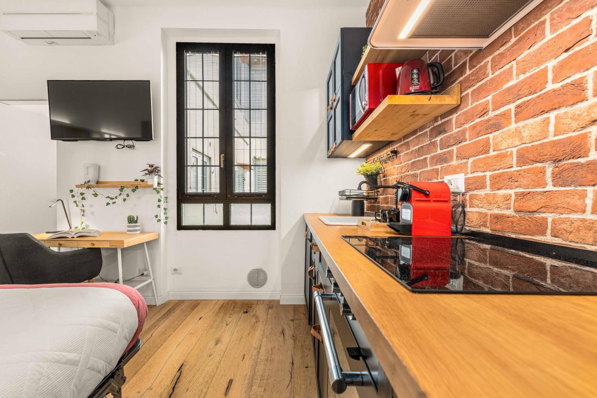 Exclusive Design Apartment Florence