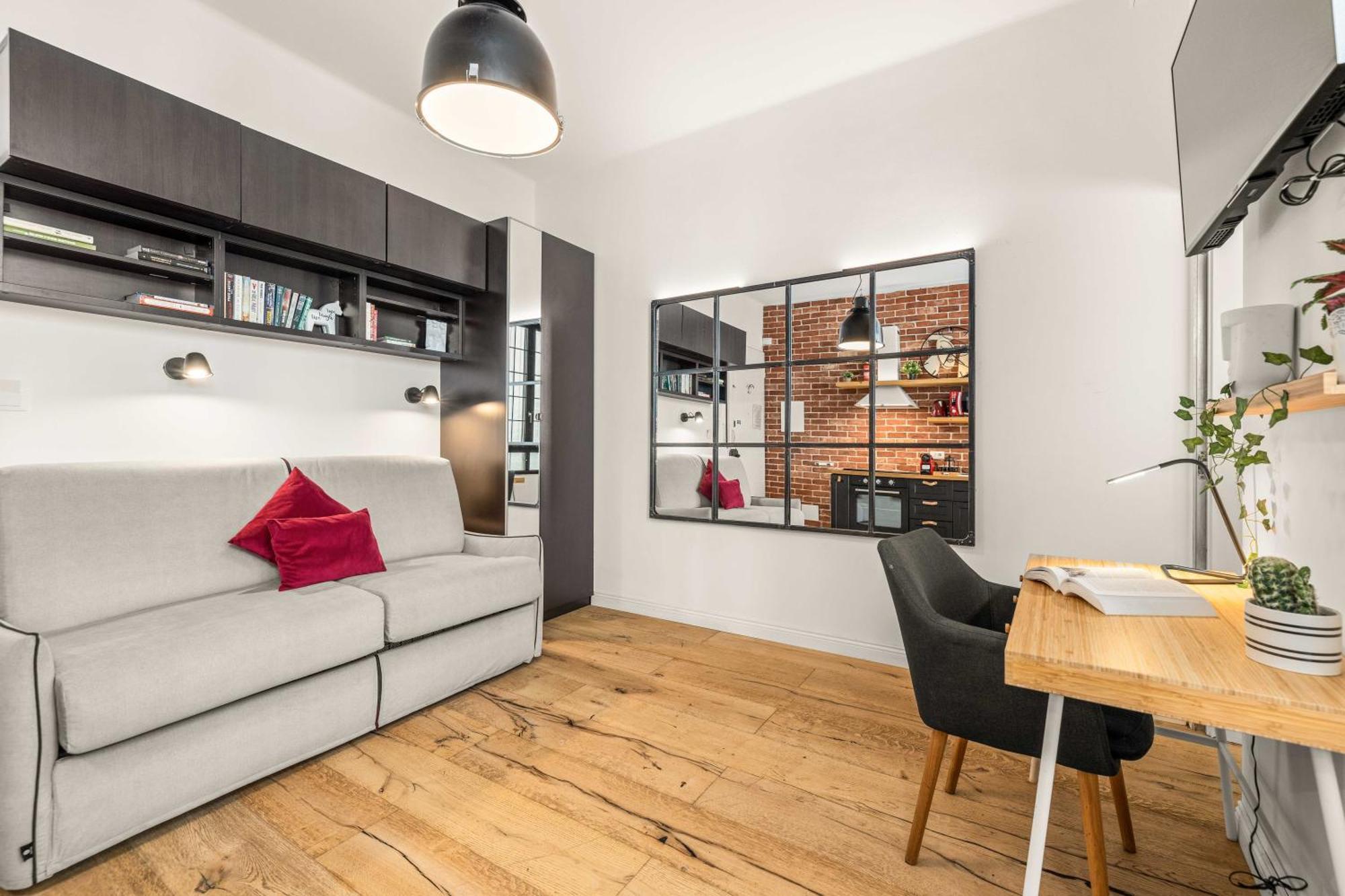 Exclusive Design Apartment